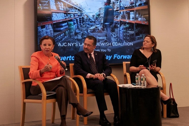 Representante Nydia Velazquez, Guillermo Chacon y Honorable Melissa Mark-Viverito
