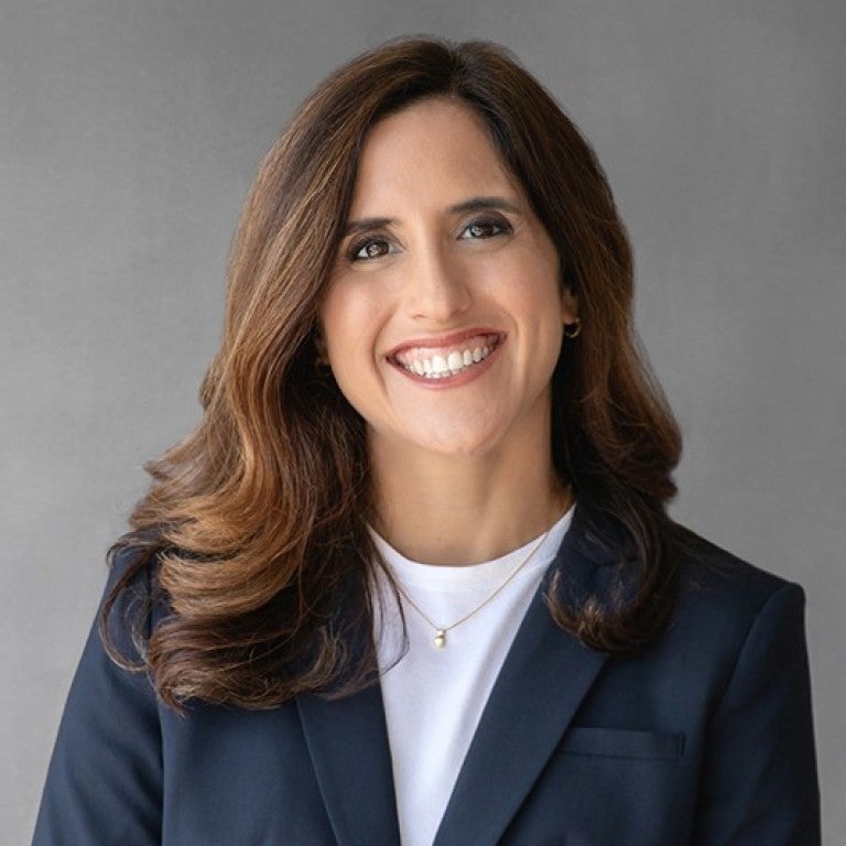 Anne Dreazen Headshot